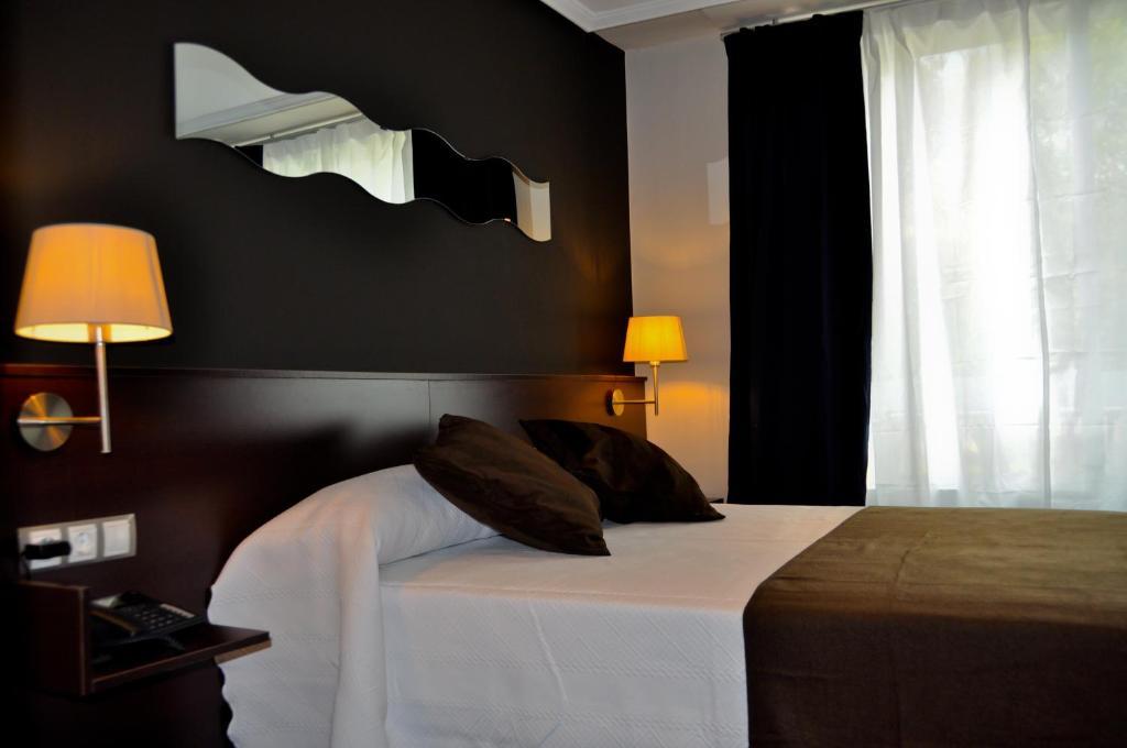 Hostal La Rotonda Ourense Phòng bức ảnh